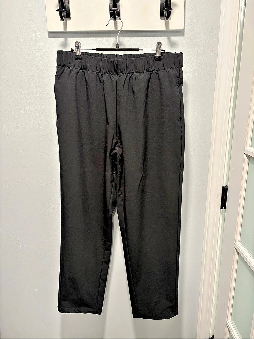 MONDETTA Black Track Pants Size Large